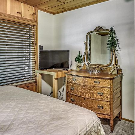 Cozy Bears Hideaway Cabin About 3 Mi To Shaver Lake! Exteriér fotografie